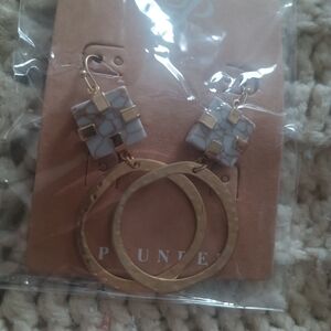 Plunder Gold and Cream Geometric Earrings